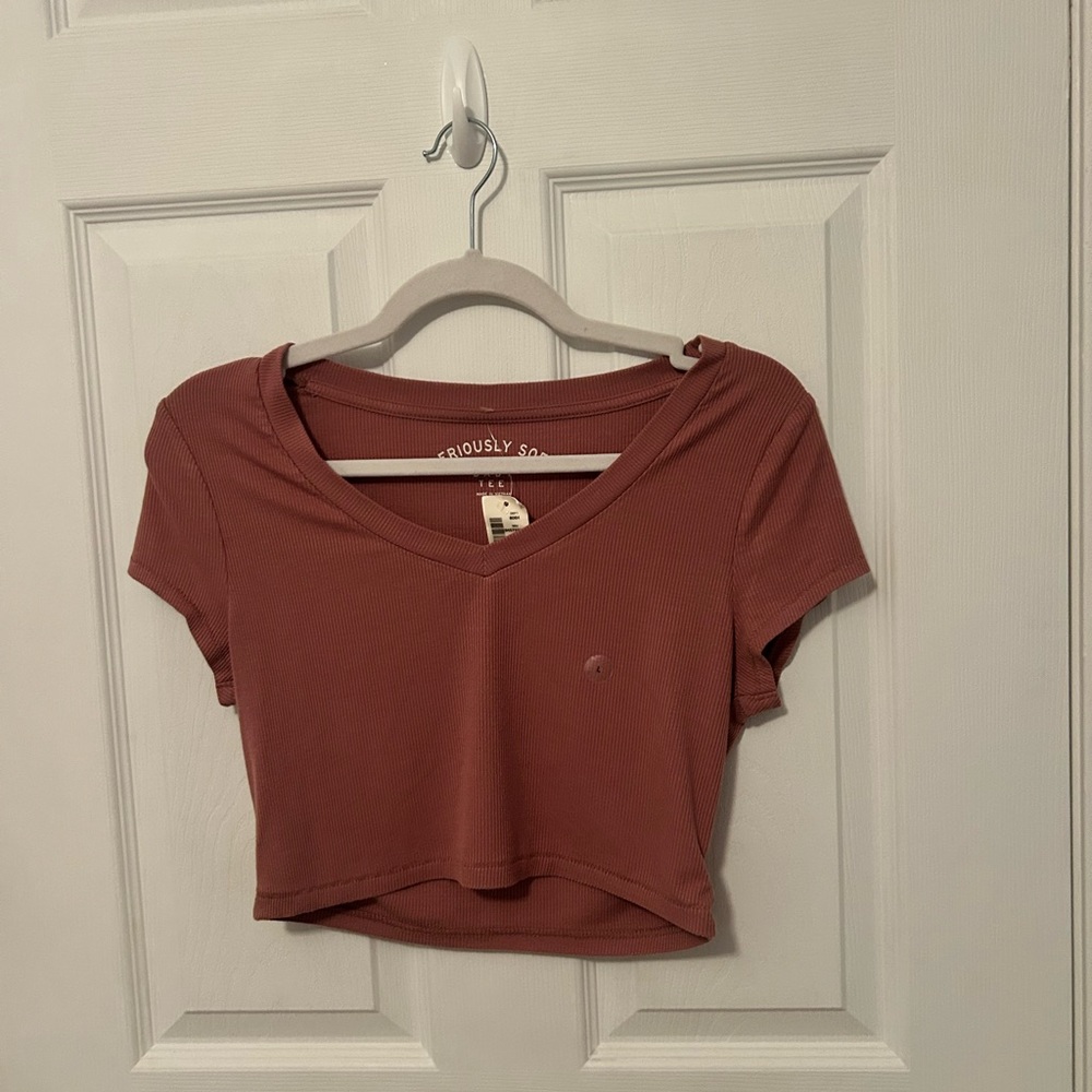 Aeropostale Women's Rose Pink V-Neck Crop Top